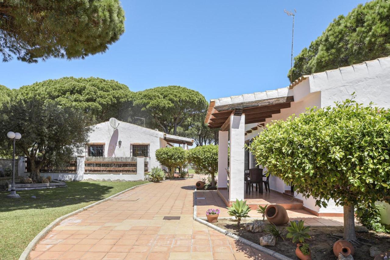 Villa Su Ilusion Solo Familias Conil De La Frontera Exterior photo